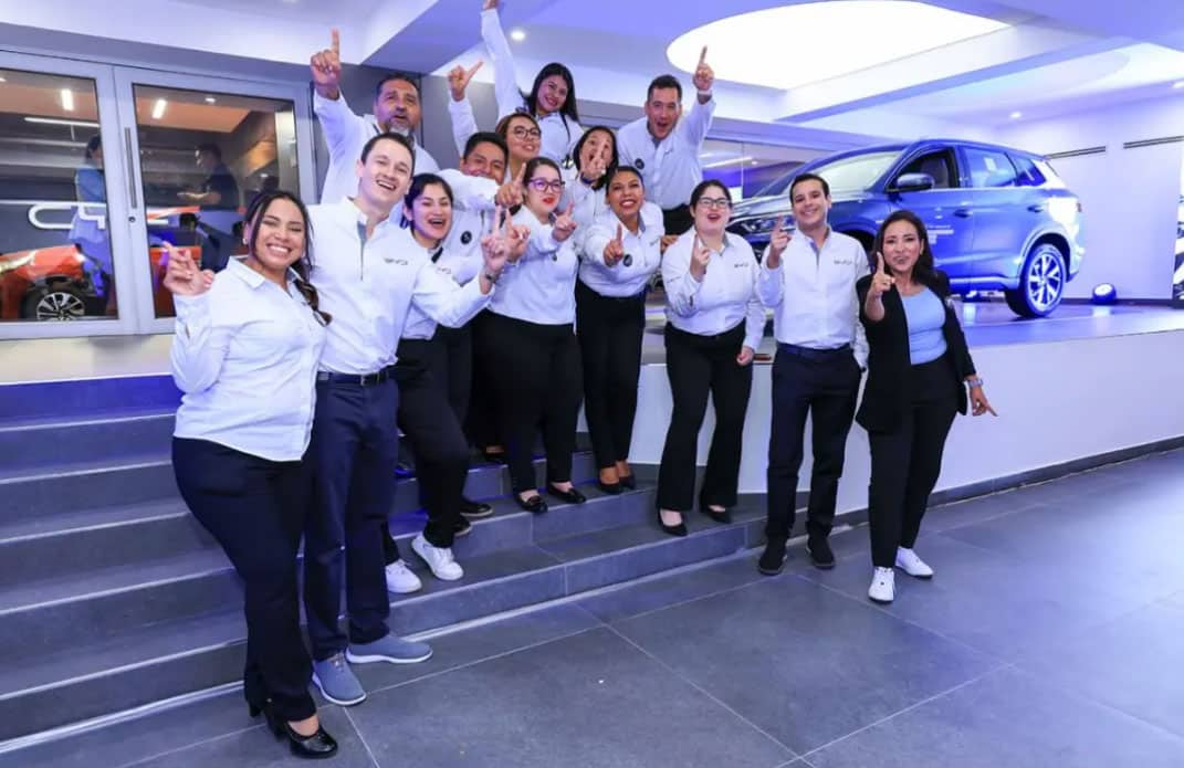 BYD enters El Salvador passenger car market, opens 1st local store