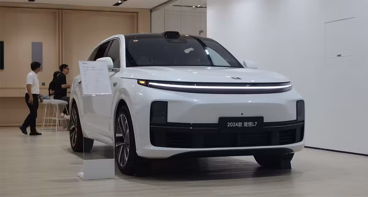 Li Auto reportedly to make LiDAR standard on all new models as smart driving race heats up