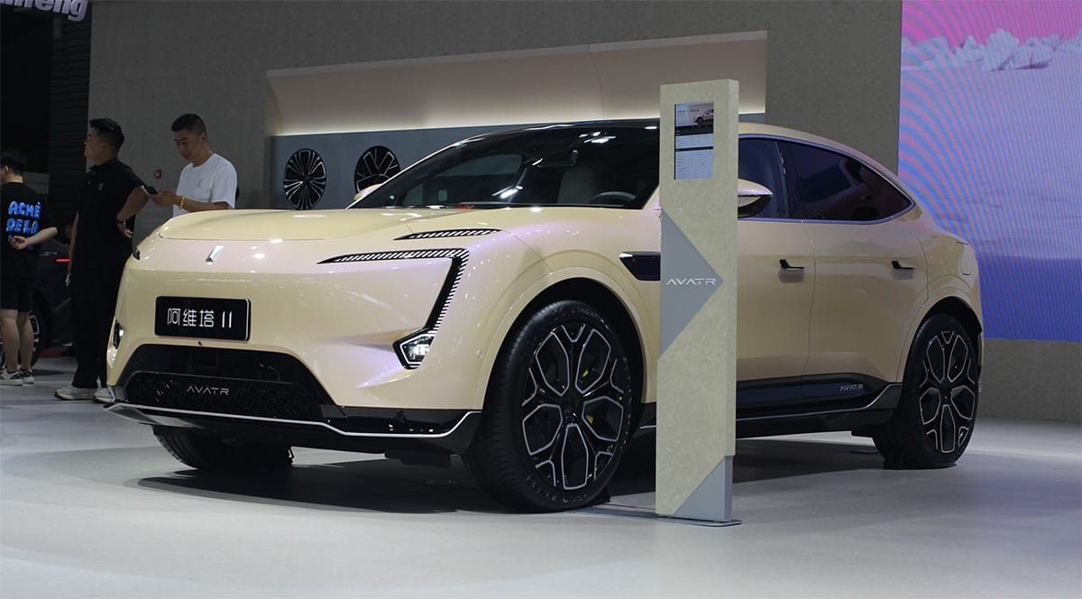 Avatr launches 2 EV models in Qatar