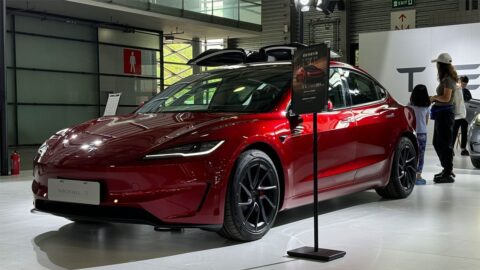 Tesla sent US engineers to China earlier this month to help with FSD optimization, report says