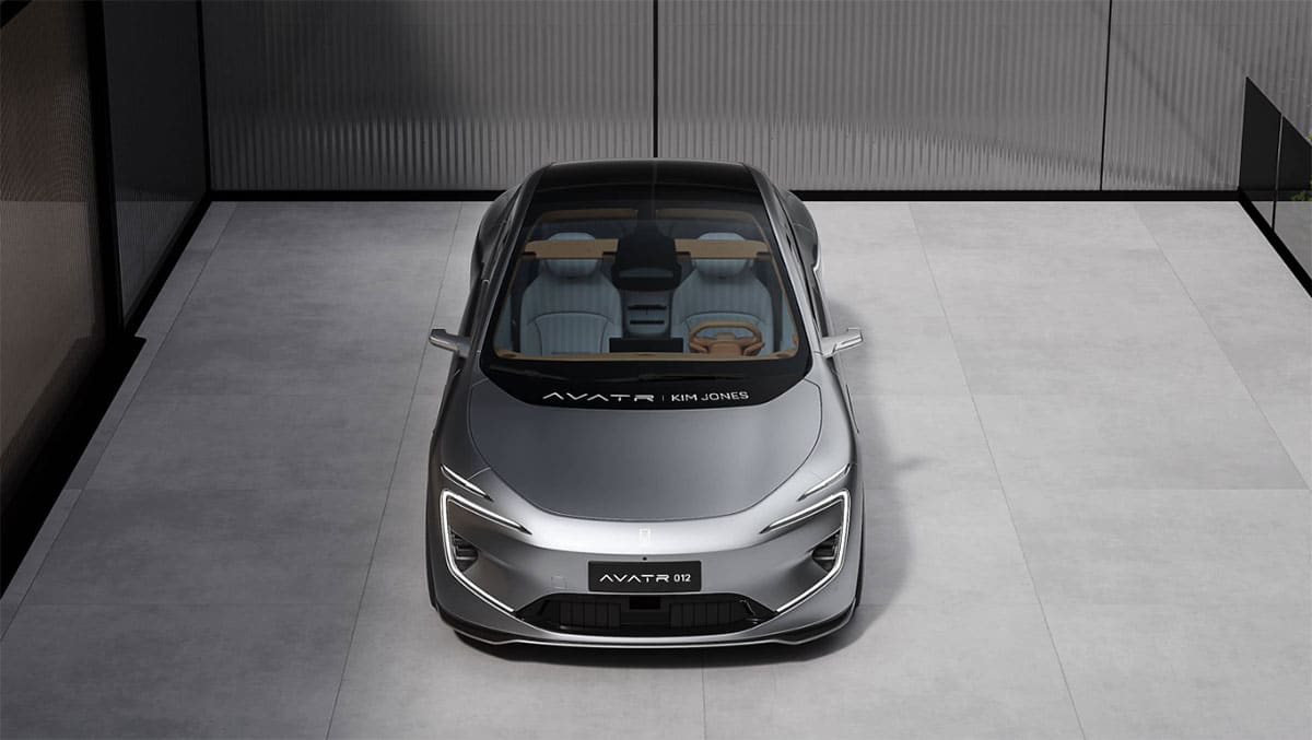 Avatr officially launches Avatr 012 luxury sedan, priced from ,420