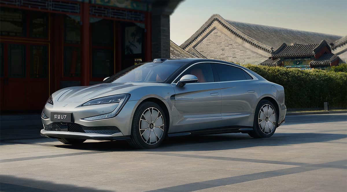 BYD Yangwang officially launches U7, aiming to gain share in luxury sedan market