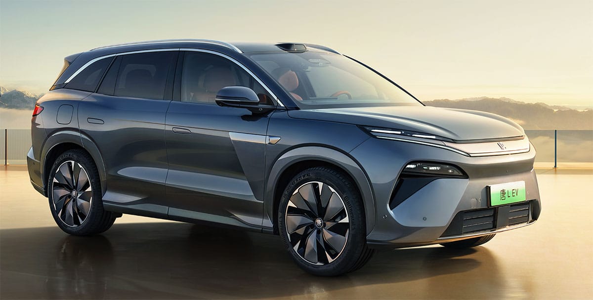 BYD launches Han L sedan, Tang L SUV with ultra-fast charging