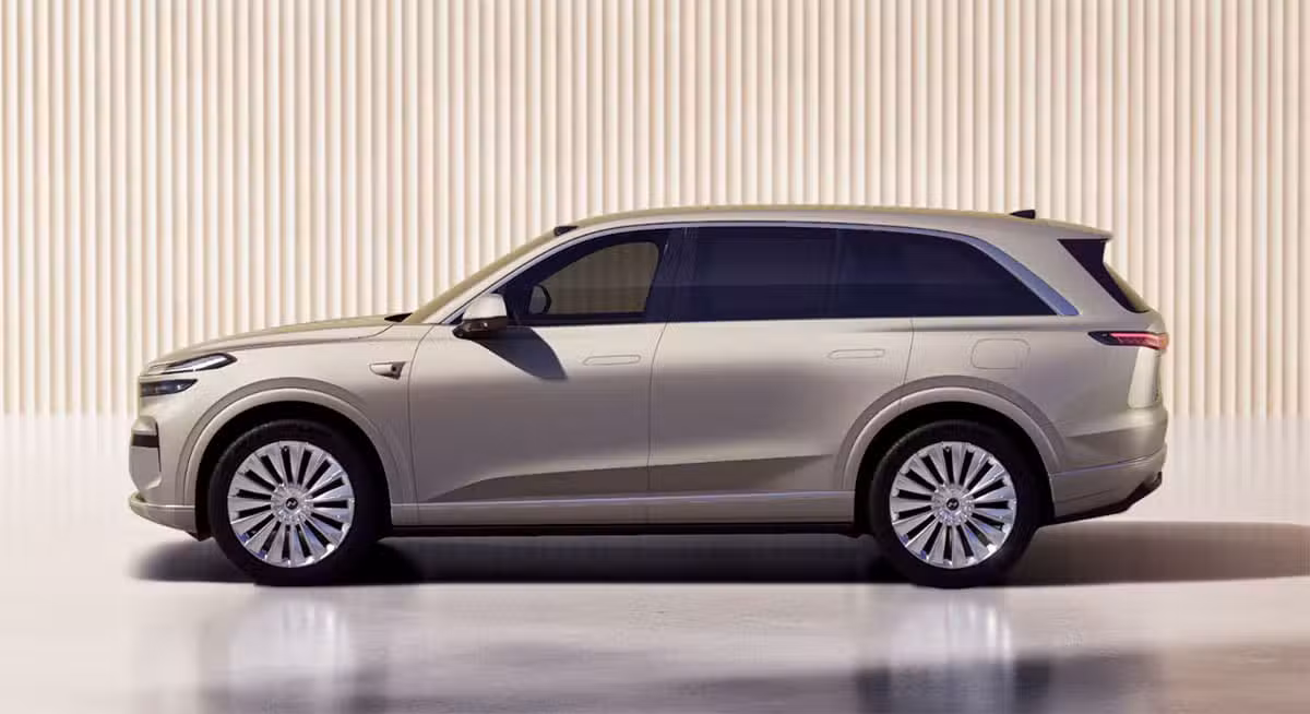 Nio Onvo unveils L90 SUV with extra-large frunk at Shanghai auto show