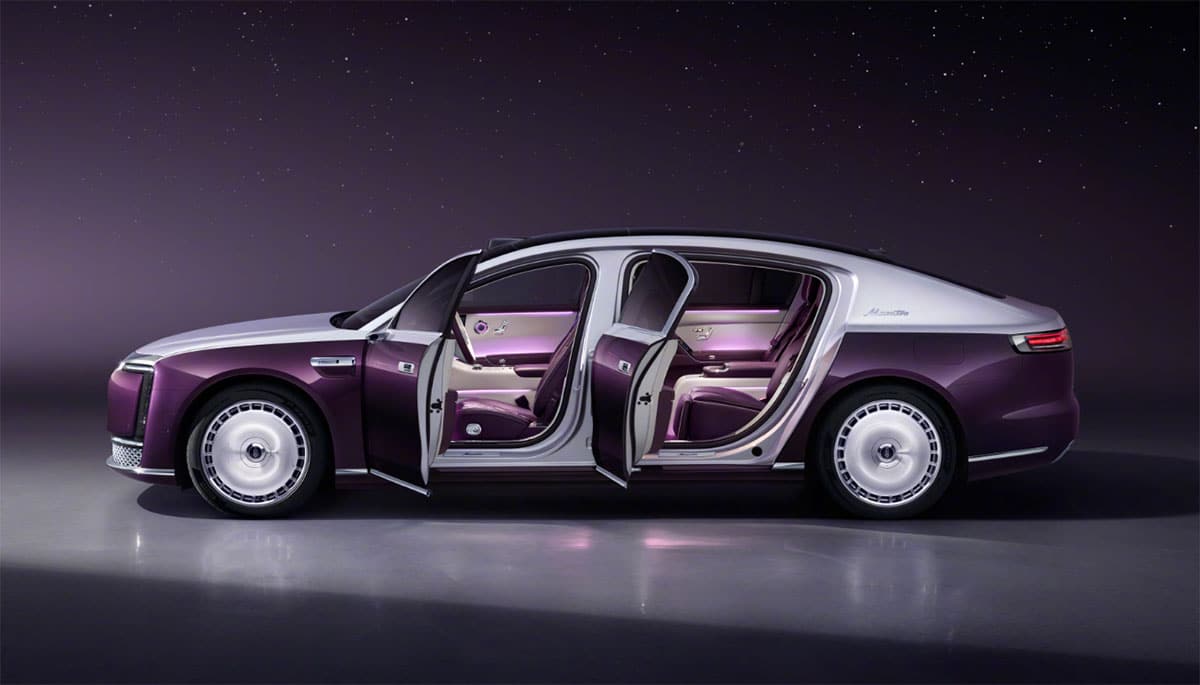 Huawei, JAC joint brand Maextro unveils interior of S800 luxury sedan
