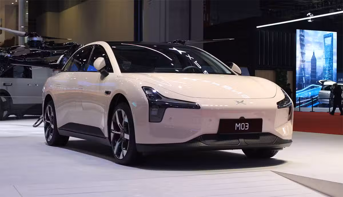 Xpeng to debut Max variant of Mona M03 sedan on May 20