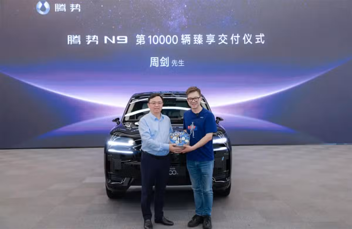 BYD Denza delivers 10,000th N9 SUV to founder of humanoid robot maker UBTech