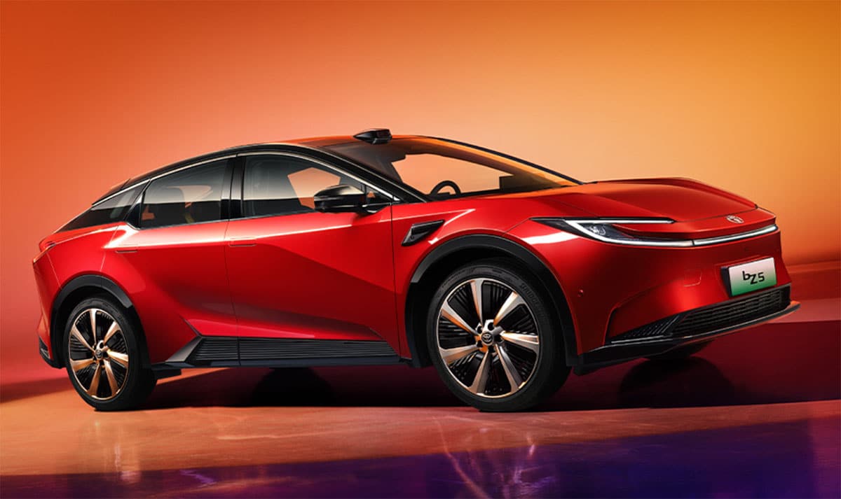 Toyota launches bZ5 coupe SUV equipped with BYD batteries in China, starting at ,070