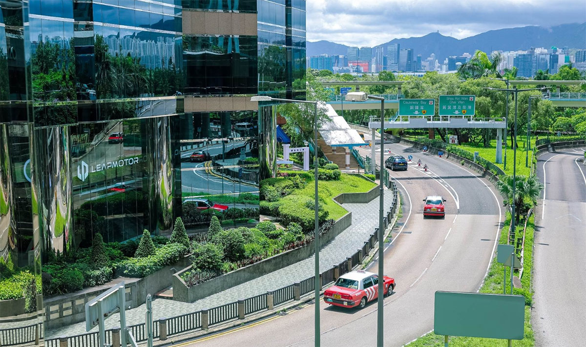 Leapmotor expands into Hong Kong, opens first local store