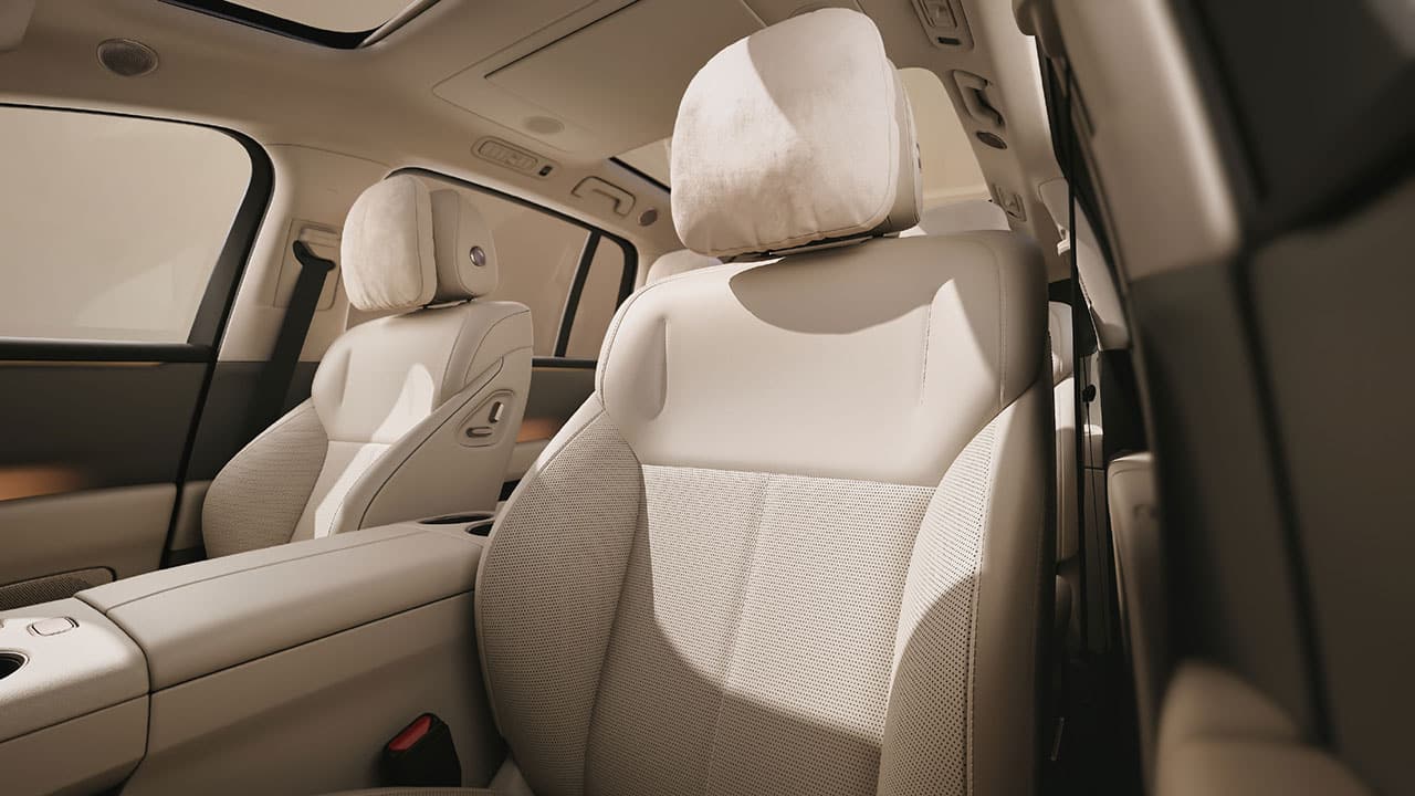 Li Auto shares interior photos of Li i8, official launch set for Jul 29