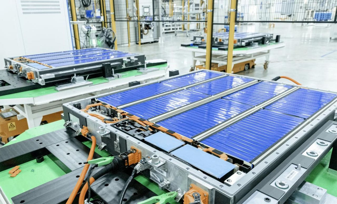 Svolt Energy to begin trial production of semi-solid-state batteries in Q4