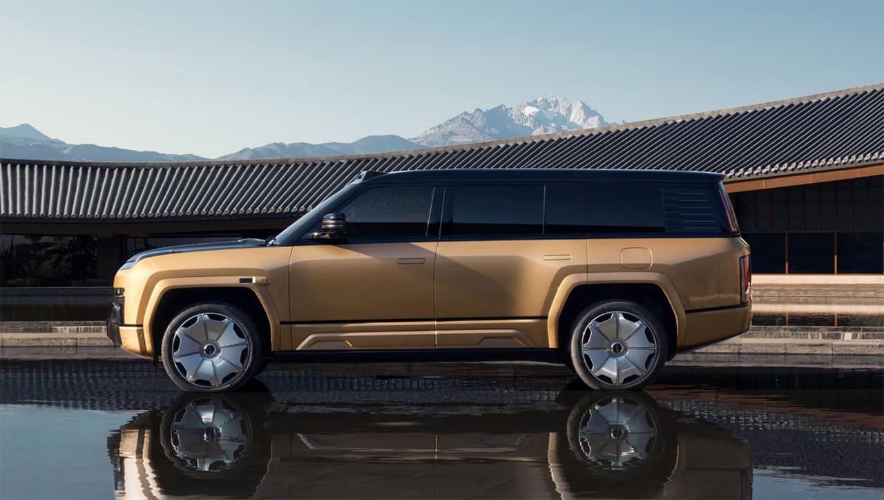 BYD Yangwang begins pre-sales of U8L SUV, starting at 0,700