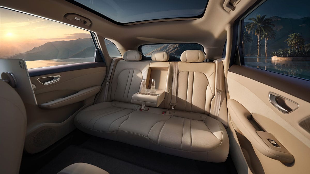 Huawei-SAIC joint brand Shangjie to begin pre-sales first model on Aug 25, releases official interior images