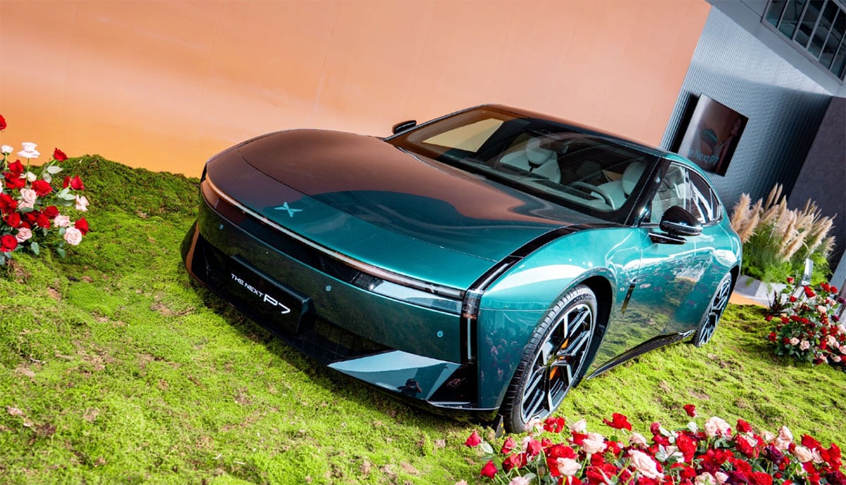 Xpeng launches next-gen P7 starting at ,700, securing 10,000 orders within 7 minutes