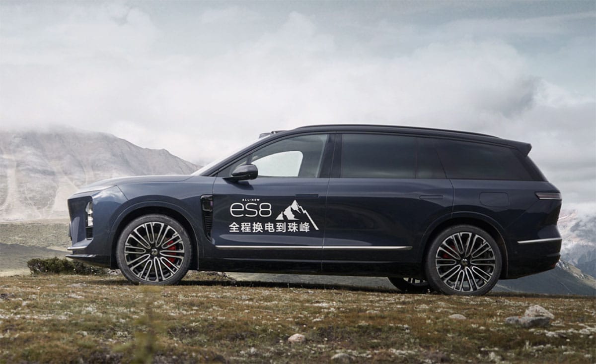 Nio to offer limited-time free battery swap service on route to Mount Everest