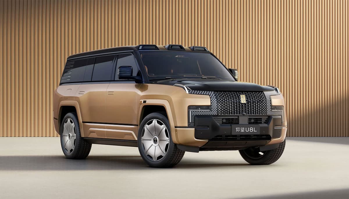 BYD Yangwang launches U8L luxury SUV, starting at 9,690