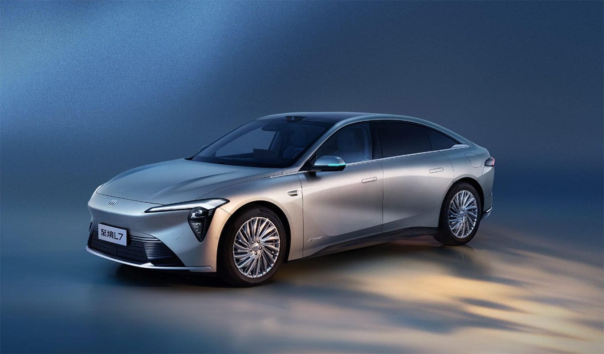 Buick debuts Electra L7 extended-range sedan in China, betting on powertrain that's been popular for years