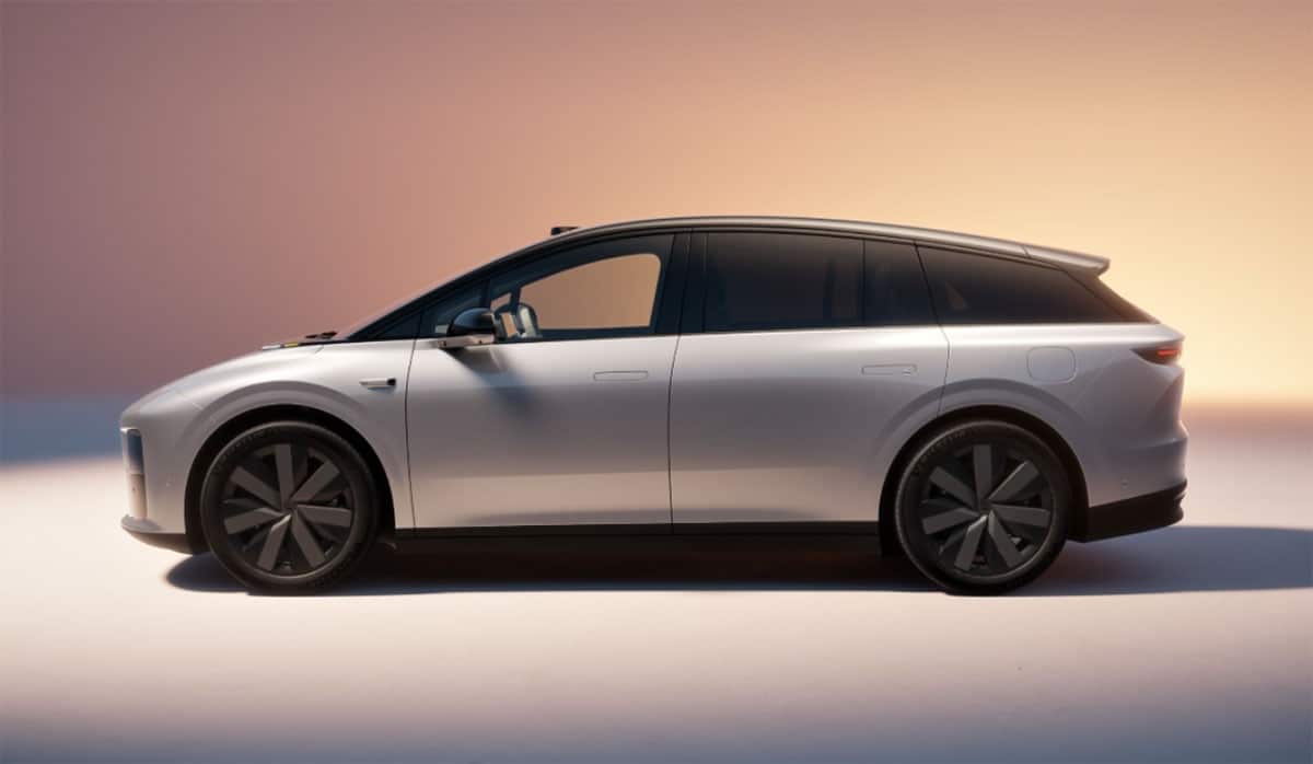 Li Auto to launch i6 electric SUV on Sept 26, targeting monthly sales of up to 10,000 units