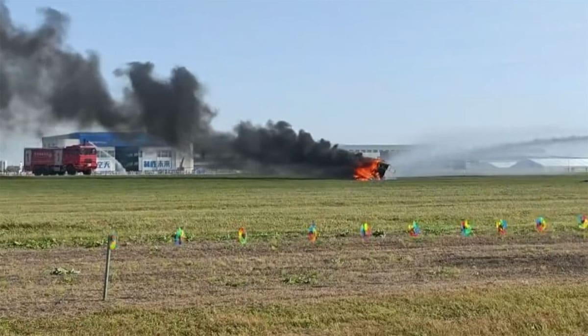 Two Xpeng Aeroht eVTOLs collide and crash during air show