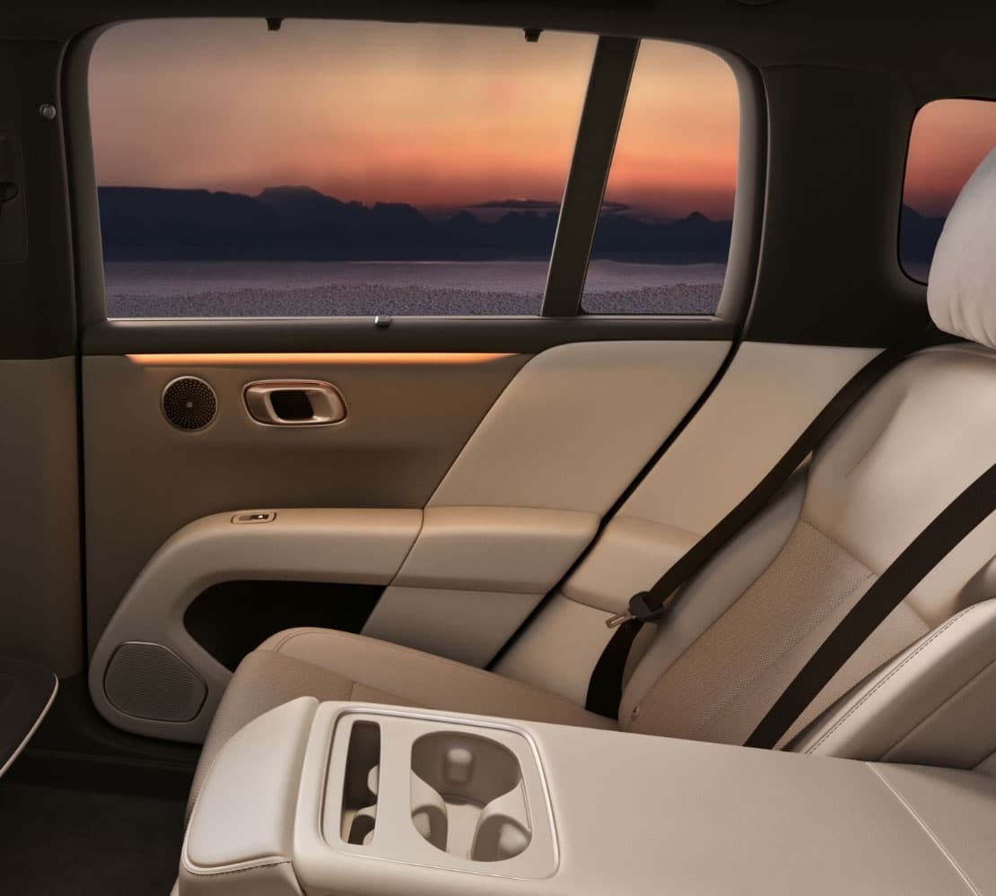 Li Auto reveals interior of i6 SUV with launch 1 week away