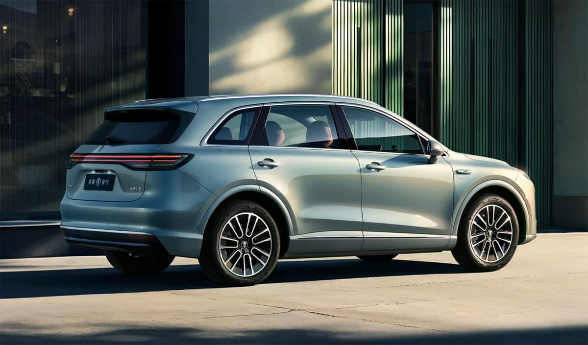 Huawei-SAIC joint brand Shangjie launches 1st model H5, starting at ,470