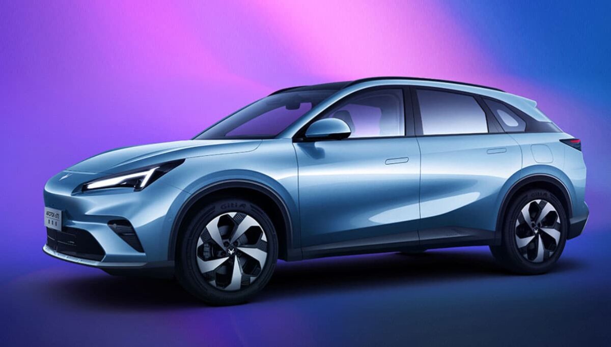 Arcfox teases first extended-range EV as BAIC unit joins EREV race ...