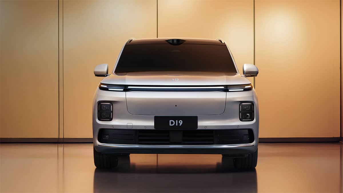 Leapmotor debuts D19 SUV, with extended-range variant featuring largest 80-kWh battery to date