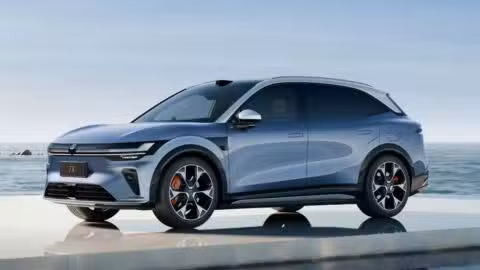 Zeekr launches updated 7X SUV: Built on 900-volt architecture, charges from 10% to 80% in 10 minutes