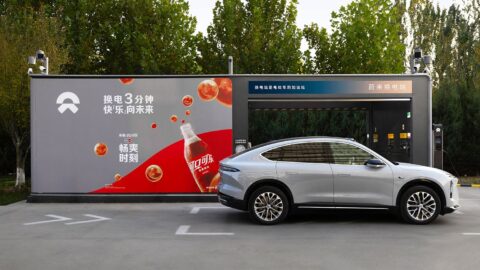 Nio starts displaying Coca-Cola ads at some battery swap stations