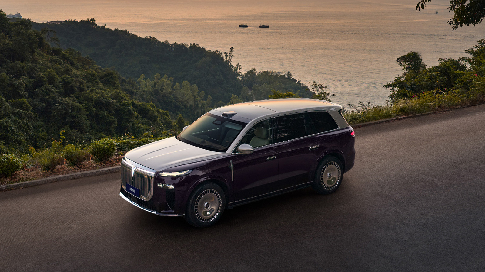 Voyah launches Taishan large hybrid SUV starting at ,420