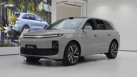 Li Auto to put its own M100 smart driving chip into cars starting in 2026