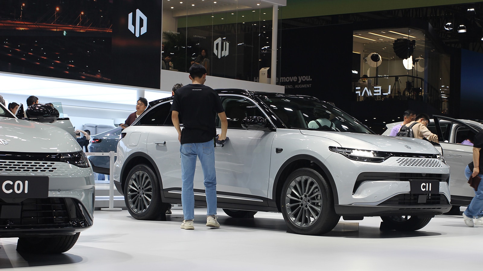 (A Leapmotor C11 displayed at the Shanghai Auto Show in April 2025. Image credit: CnEVPost)