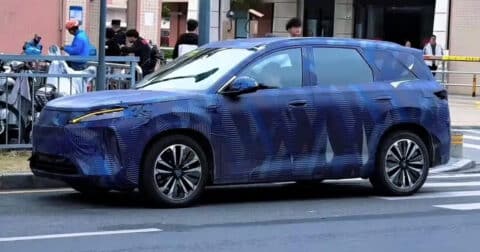 BYD reportedly developing Yuan Max, spy shots emerge