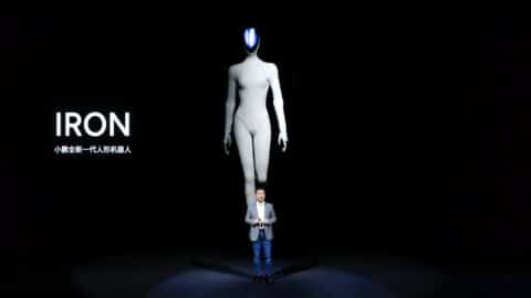 Xpeng produces 1st robot prototype developed to automotive standards