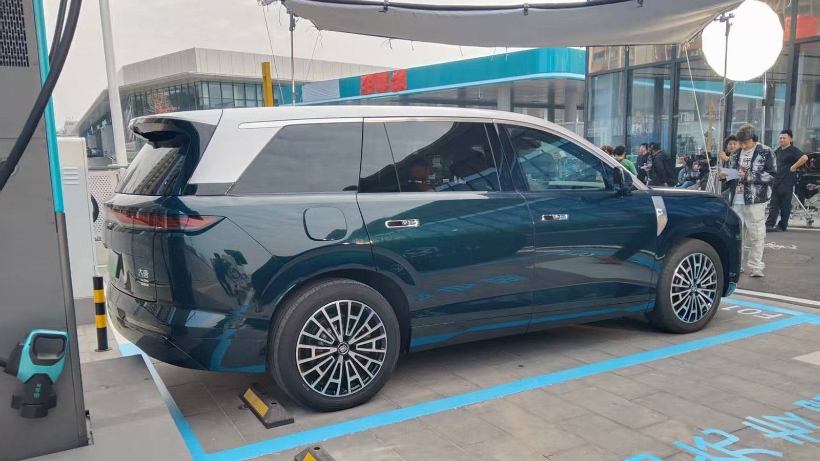 BYD's new flagship SUV in Tang series spotted in real life for 1st time