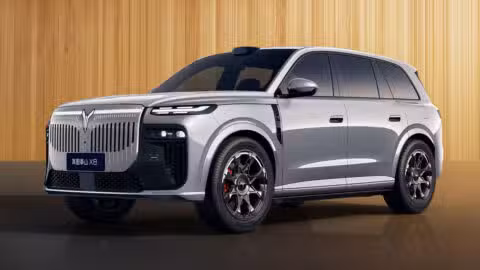 Dongfeng's EV unit Voyah makes Hong Kong stock market debut