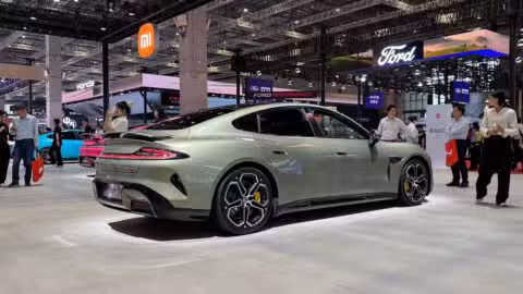 Xiaomi brings in Tesla veterans to strengthen retail and manufacturing operations