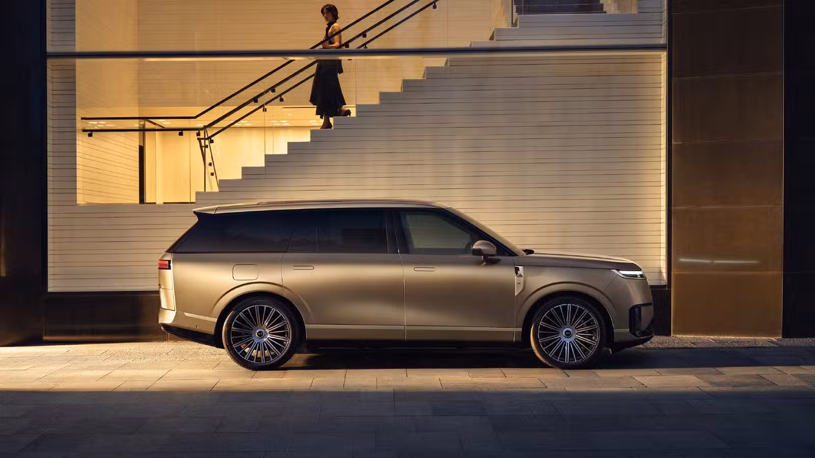 Xpeng releases more official images of its flagship GX SUV