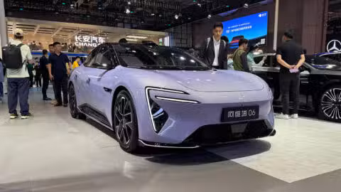 China NEV retail sales drop 24% in first week of Apr amid weak demand