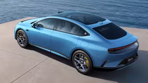 Smart sets Apr 22 for global debut of #2 concept and new #6 sedan