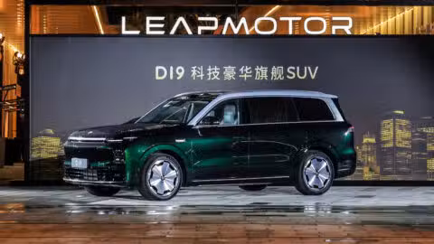 Leapmotor steps up premium push with launch of new D19 flagship SUV