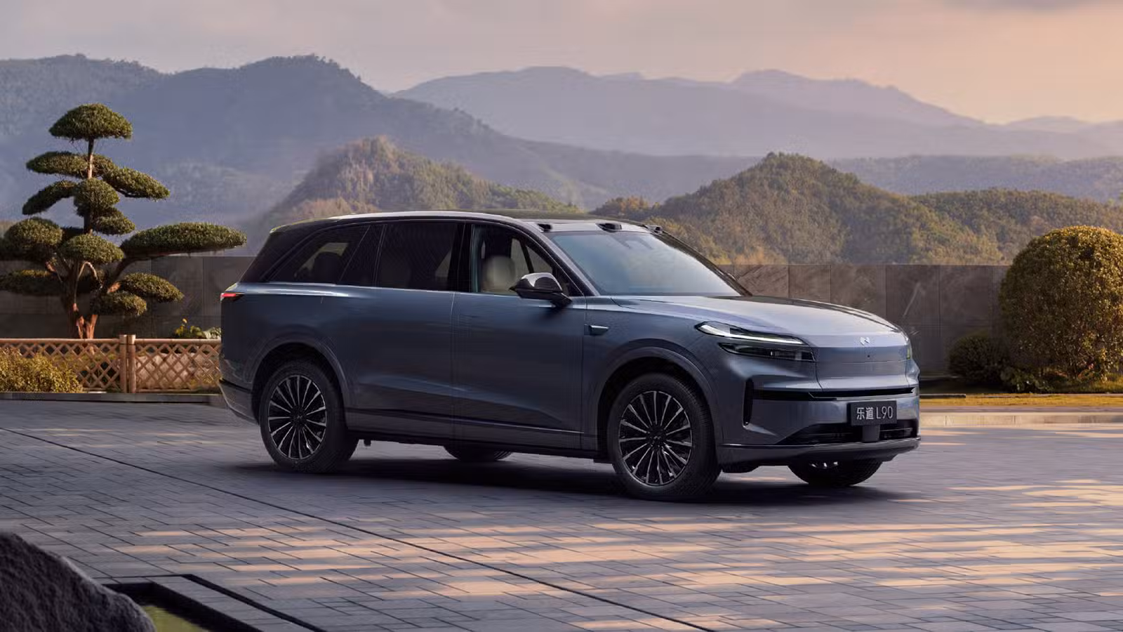 Nio Onvo reveals exterior highlights of updated L90 ahead of Apr 21 launch