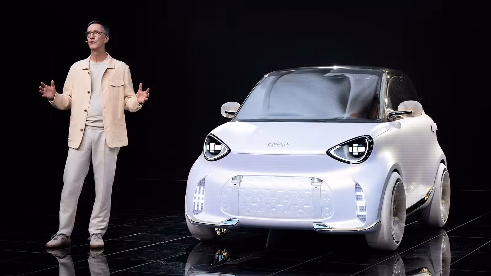 Smart debuts Concept #2 and #6 EHD to accelerate global lineup expansion