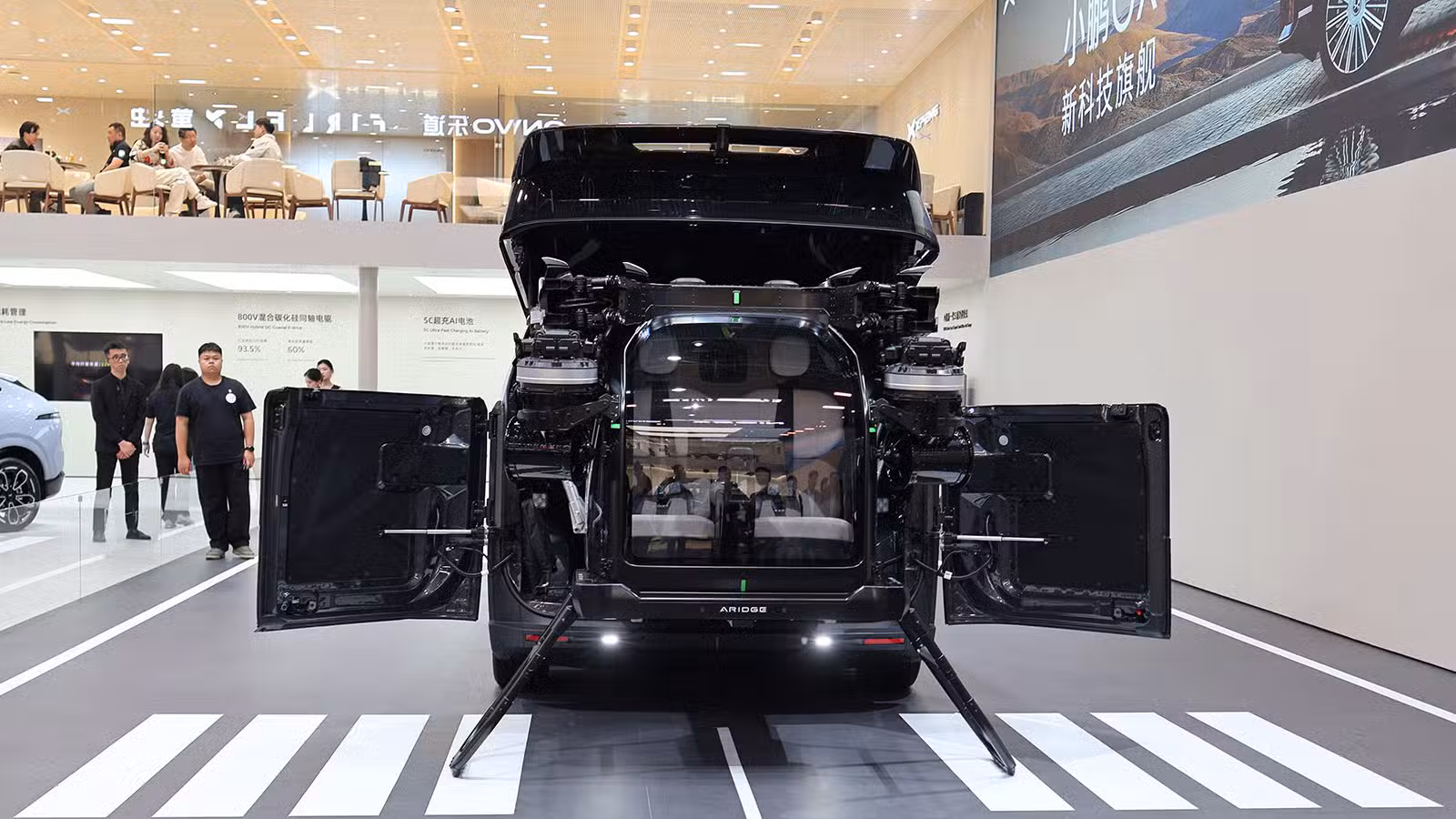 Xpeng flying car unit daily orders top 90, drawing crowds at Beijing Auto Show