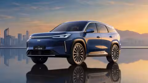 Geely Galaxy M7 hybrid SUV hits market with aggressive pricing and long range