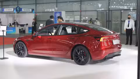 Canada weighs specific EV caps for Tesla, BYD to prevent market dominance
