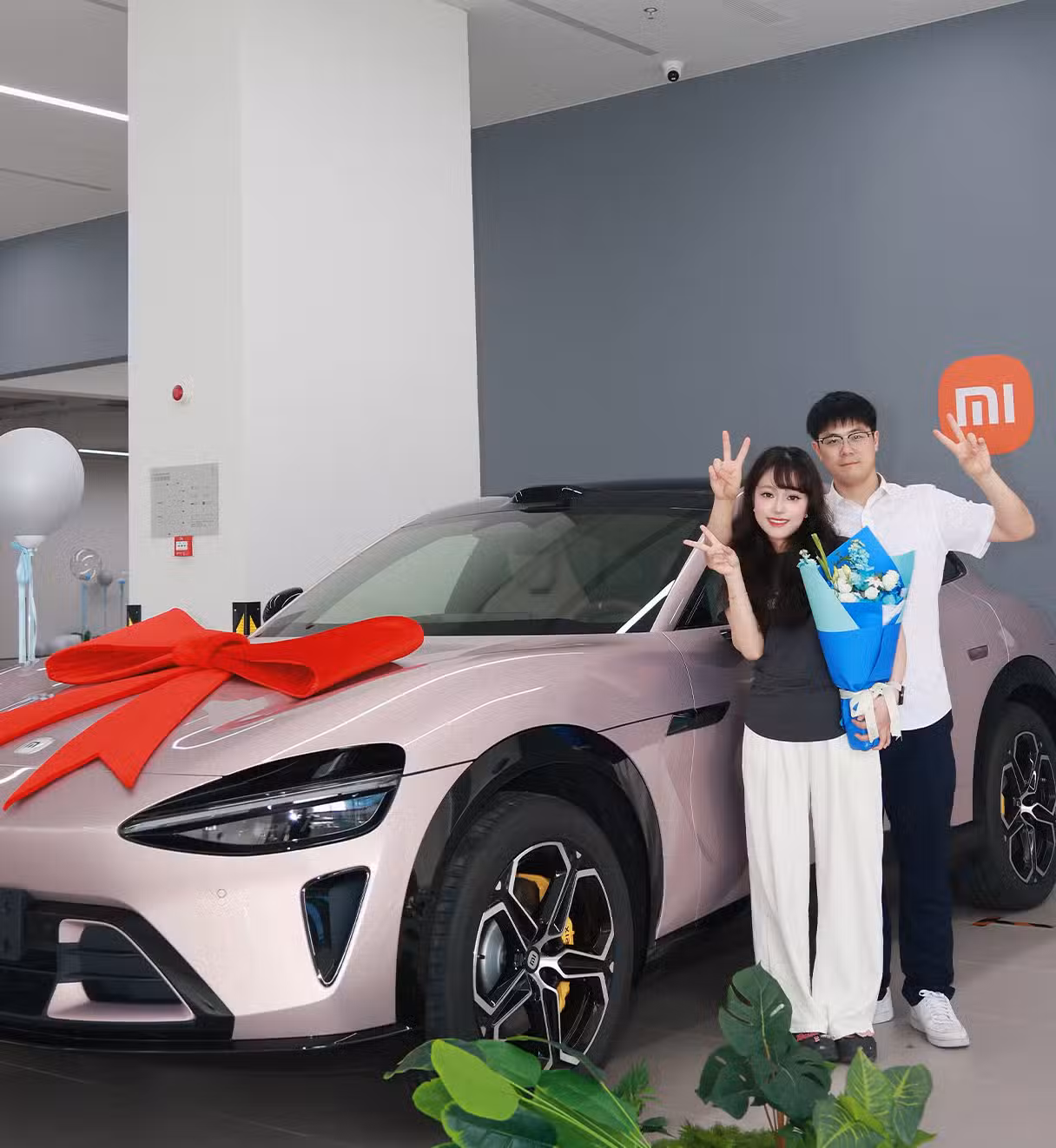 Xiaomi EV announced on May 26 that it had begun delivering the YU7 standard edition SUV (sport utility vehicle) in China.