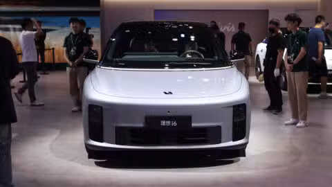 Li Auto to launch i6 in Europe in H2, MEGA in right-hand drive markets by year-end